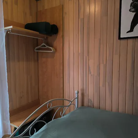 Appartement Vert Tendre Face A La Montagne Bagneres-de-Luchon Exterior photo