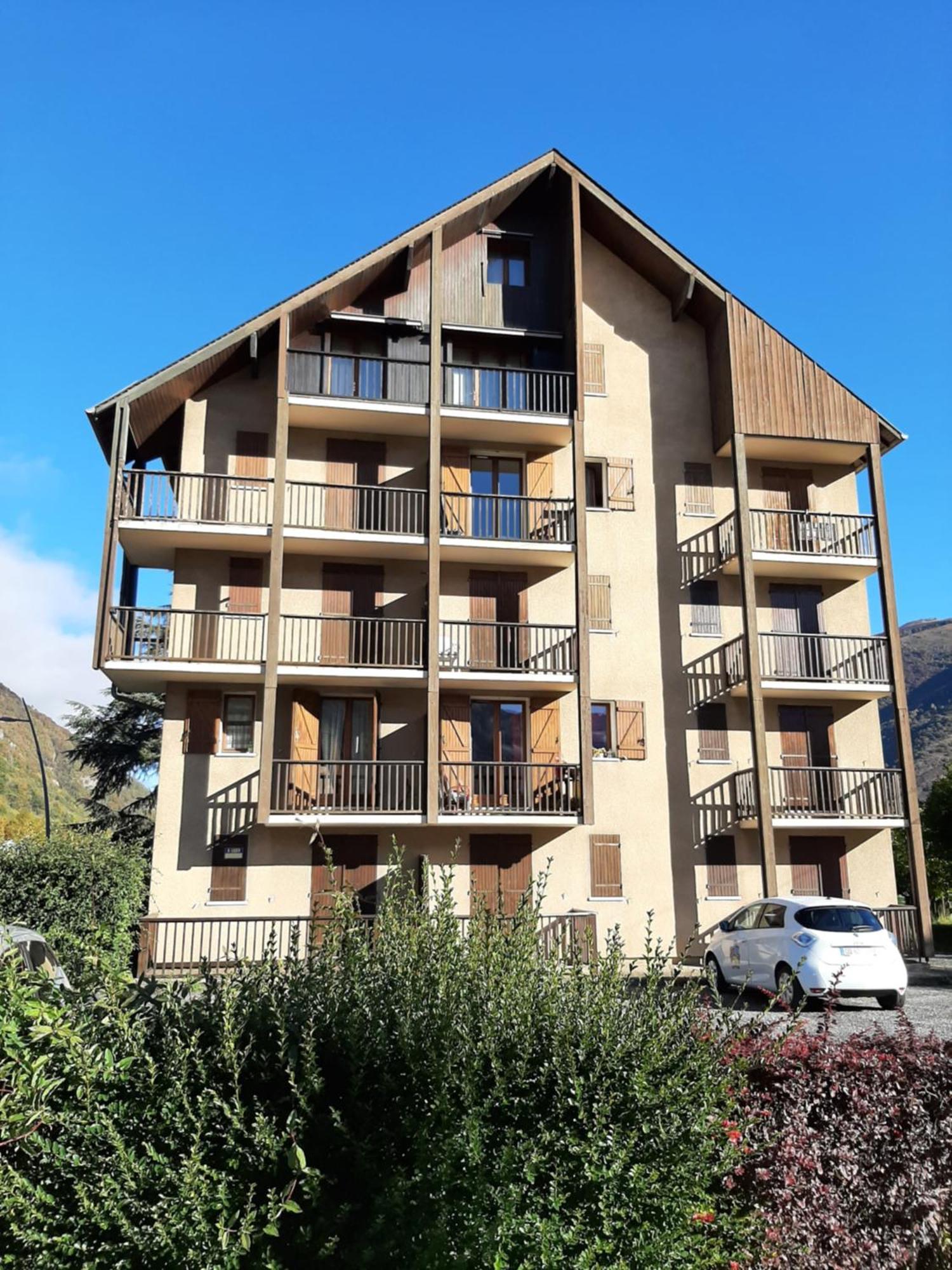 Apartment Tendre Face A La Montagne Bagneres-de-Luchon